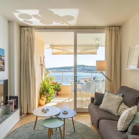 2 Bedroom Near The Apartment